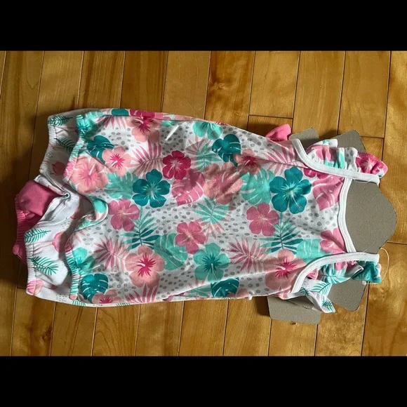 Rococo 3 pack Rompers - Picture 3 of 3